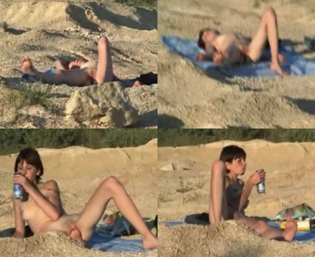[Image: 0100_NudVid_Young_Naked_Girl_On_Beach.jpg]