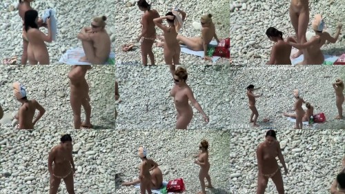 [Image: 0502_NudVid_Naked_Women_Spyied_At_Nudist...yeur-1.jpg]